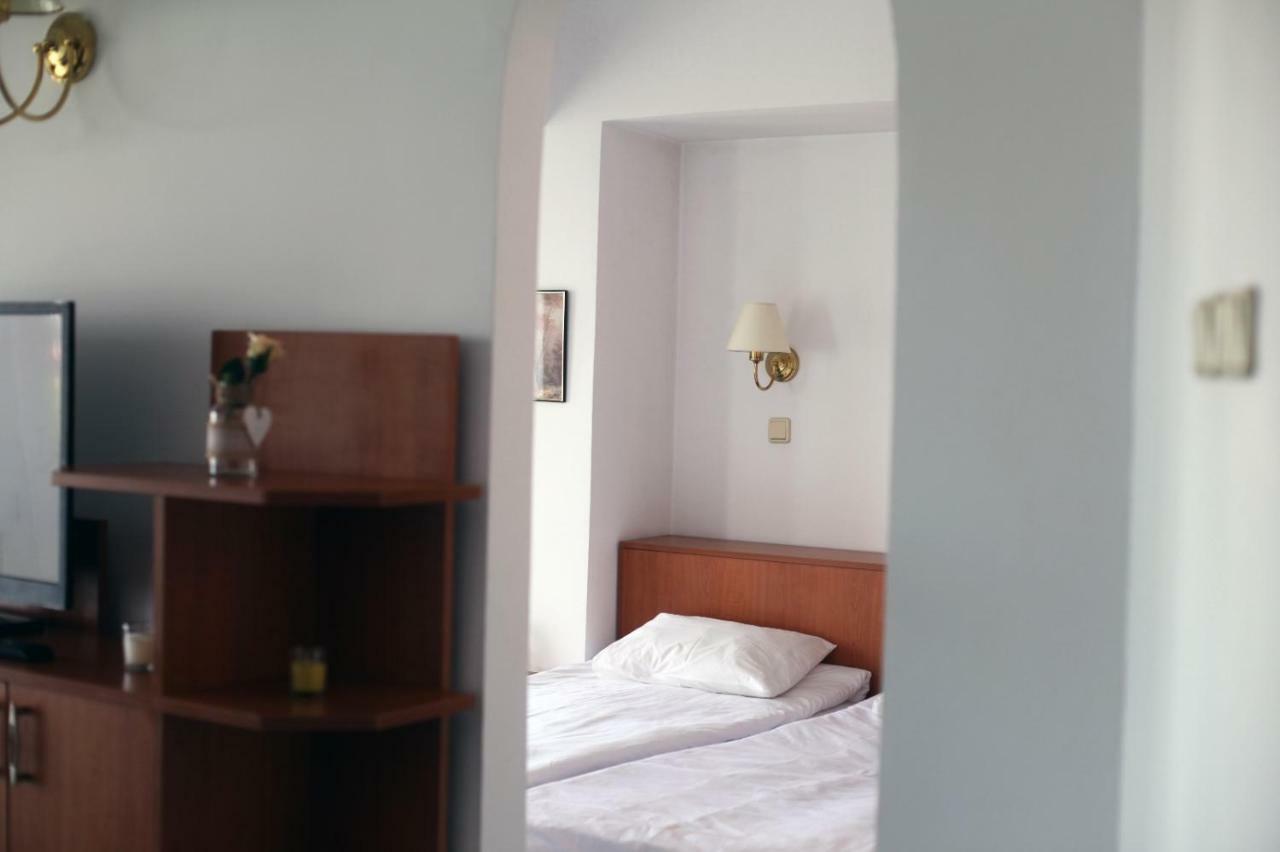Jacob'S Hotel Constanţa Esterno foto