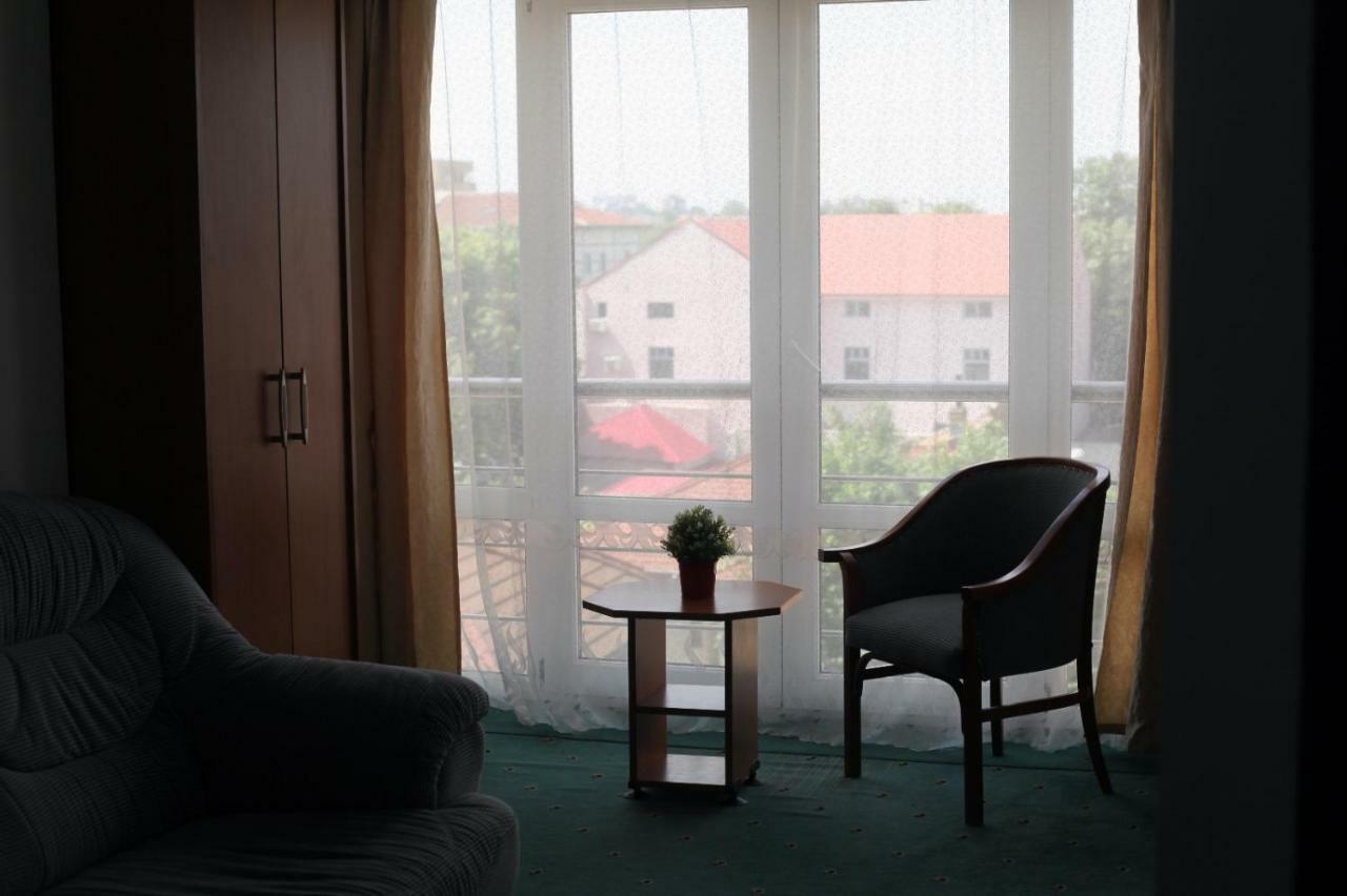 Jacob'S Hotel Constanţa Esterno foto